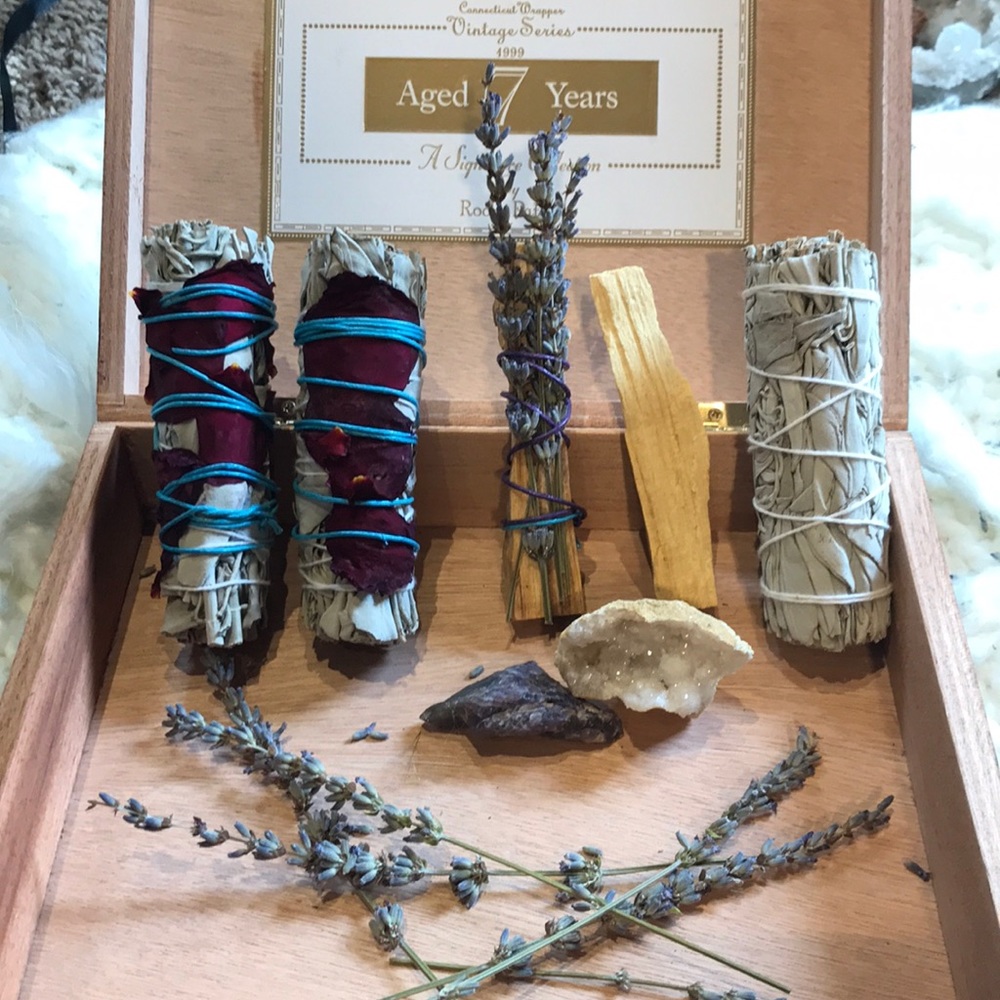 Smudge kit